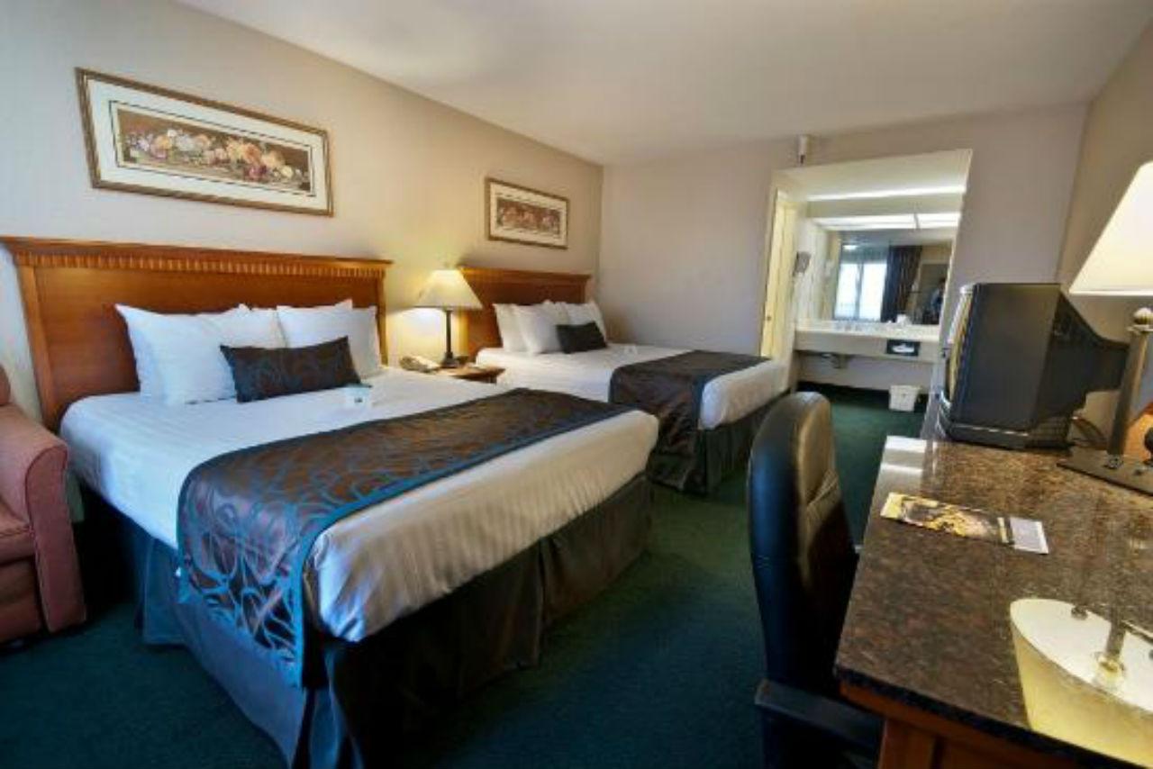 Best Western Pasadena Royale Inn & Suites חדר תמונה